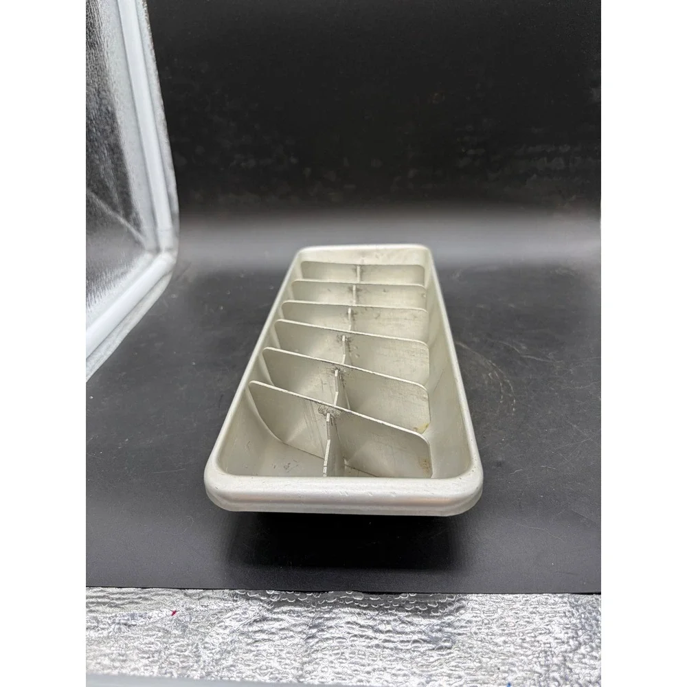 N/A vintage aluminum